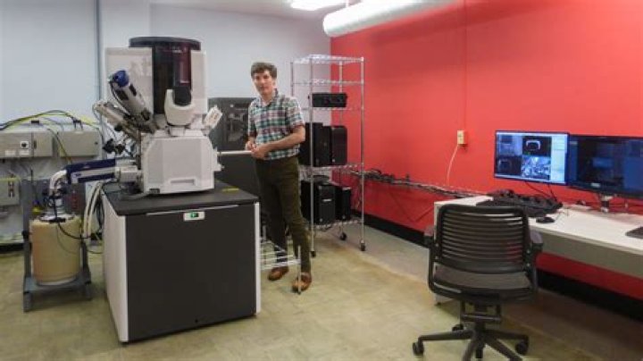 A New Electron Microscope Opens Avenues of Discovery