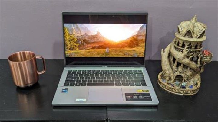 Acer Swift Go 14 review — a low-cost MacBook Air killer with a stellar display