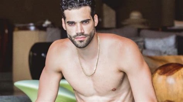 Guty Carrera Edad, altura, wikipedia, biografía, Novia/ Esposa, Fortuna, Pareja, hijos, estatura
