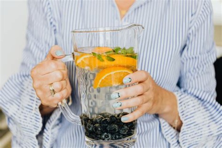Is Flavored Water Good For You and Your Metabolic Balance?