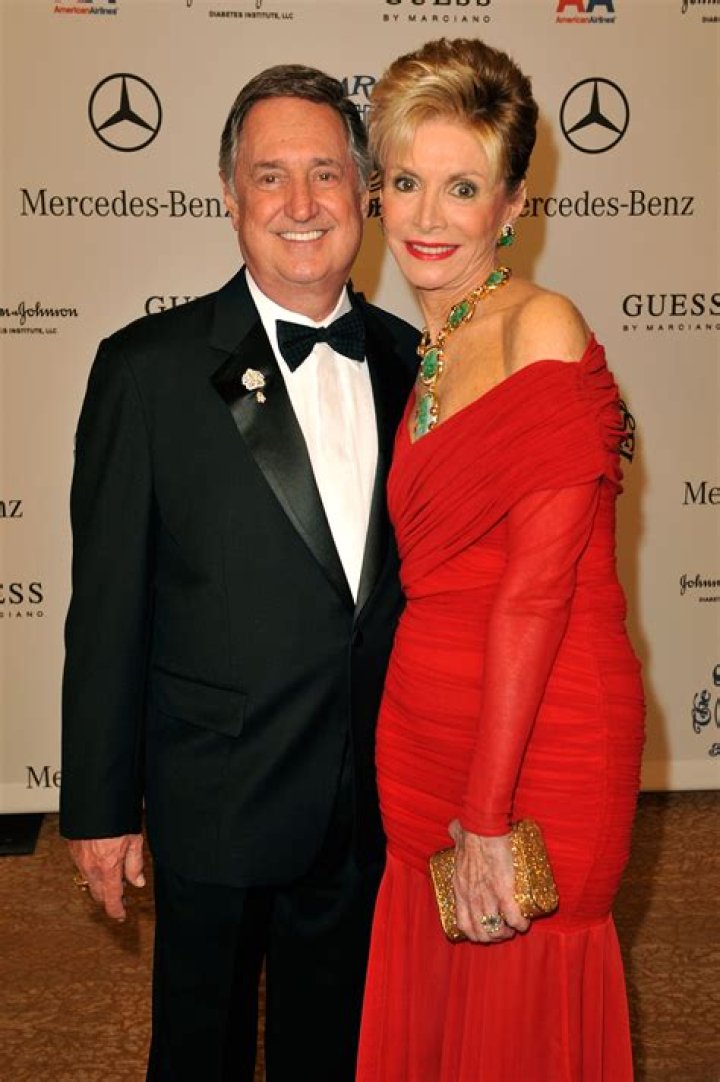 Meet Neil Sedaka's Wife: Leba Strassberg