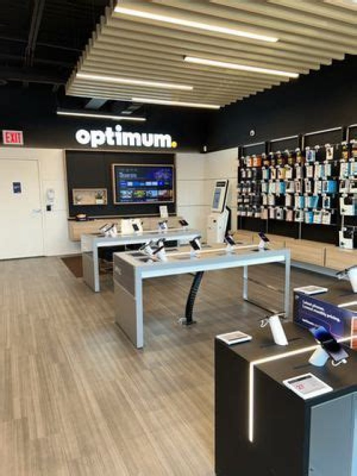Optimum in Hempstead, New York offers Fiber Internet, TV, & Mobile Phones!