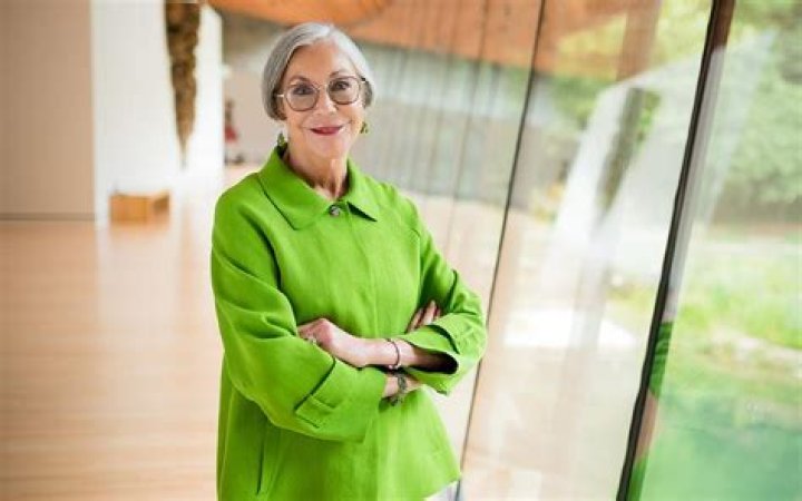 Salary, Income, Net Worth: Alice Walton - 2024