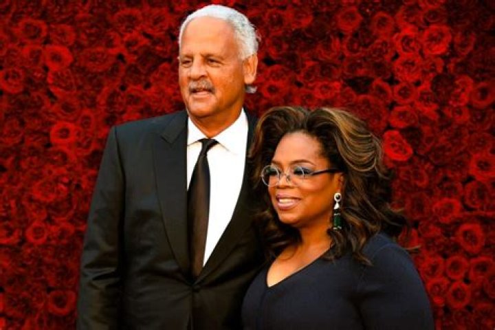 Stedman Graham Net Worth - Wealthy Genius