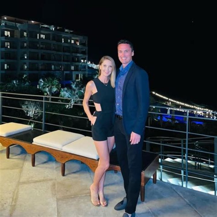 Who is Kayna Whitworth dating? Bio: Husband, Engaged, Net Worth